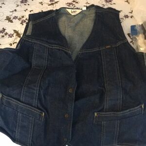 Vintage Lee vest. Large